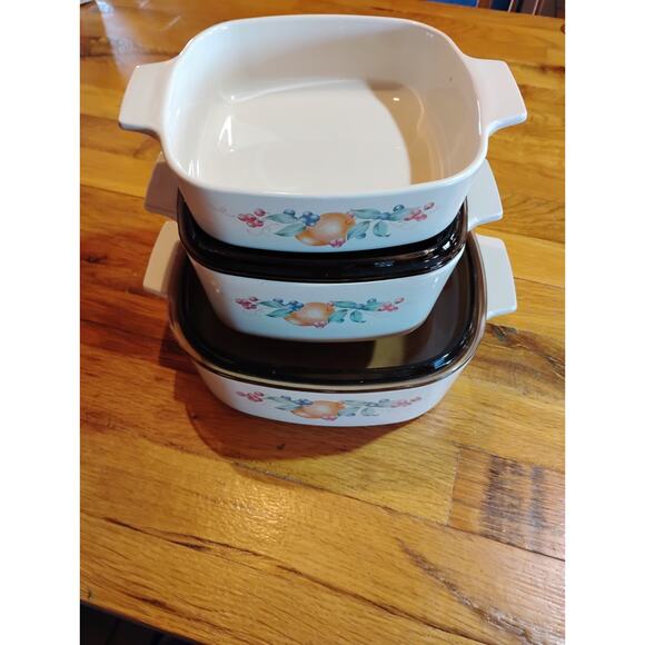 Vintage Corningware Abundance 5 Piece Casserole Set Pyrex Lids ~ 2L, 1L,1.5L - Picture 1 of 16